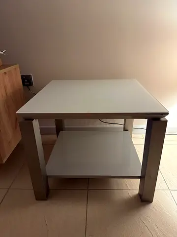 Compact white side table with lower