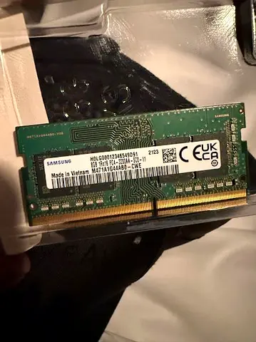 Samsung 8GB DDR4 SODIMM 2400MHz Laptop RAM - Used