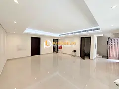 HIGH QUALITY-5BEDROOM ALL MASTER -ONE BEDROOM DOWN-SHARED POOL-READY TO MOVE IN