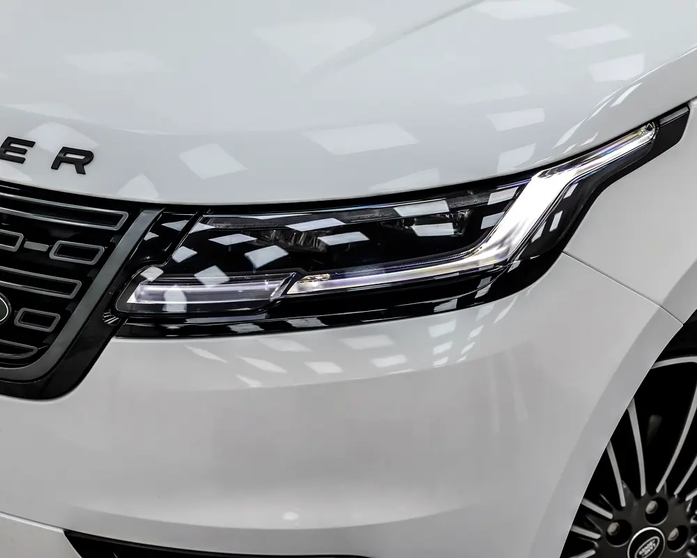 Land Rover Range Rover Velar 2025