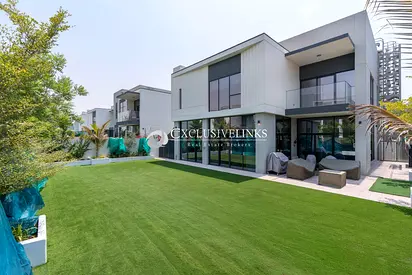 Landscaped Large Garden| Upgraded | VOT