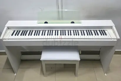 The Casio PX-770 Privia is a popular, slim-profile 88-key digital console piano. It combines
