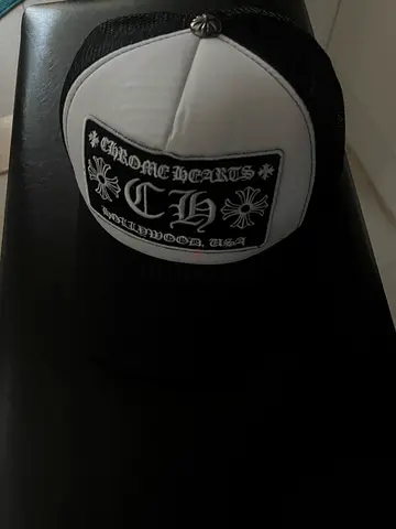 Chrome hearts cap