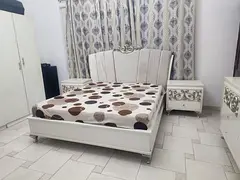 Room for Pakistani or Indian working female