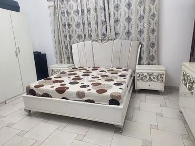 Room for Pakistani working female