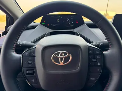 2025 Toyota PRIUS 照片 7