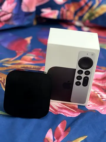 Apple TV 4K HDR10+ | Siri Remote | Complete Box | Excellent Condition