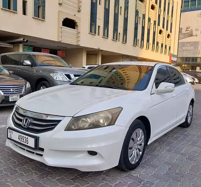 HONDA ACCORD 2.4L 2012 EX GCC SPEC  I-VTEC WELL MAINTAINED  NEW TYRES CRUISE 08 AIRBAGS