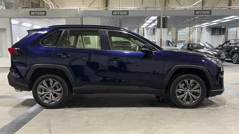 صورة 5 لـ 2025 Toyota RAV 4