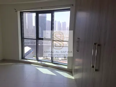 1BR with Closed Kitchen - Canal Road View