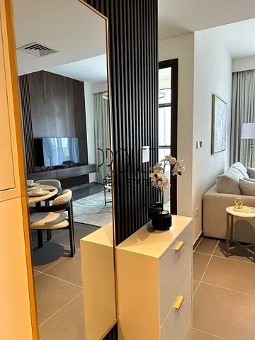 Vacant | Mid floor | Furnished