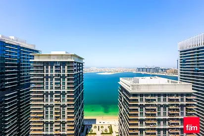 Private Beach | Stunning 2 Bedroom | Vacant
