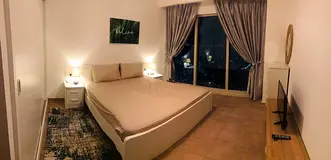 Room by the metro in difc