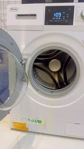 Front load washing machine - (needs a small repair) working condition, good for home use