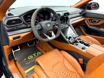 2022 Lamborghini URUS 缩略图 11