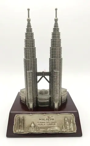 Malaysia Souvenir Diecast Model of Petronas Twin Towers on Wooden Base house decor