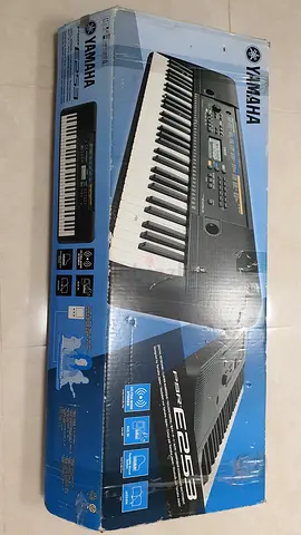 Yamaha PSR-E253 Digital Keyboard
