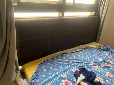 King size bed