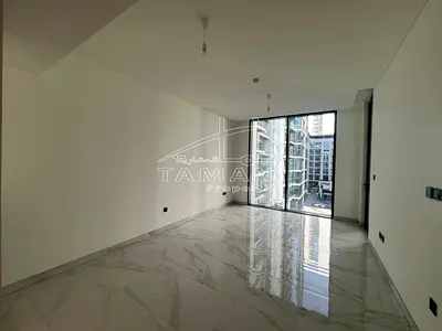 Luxury 1BR | Near Downtown | Available Now