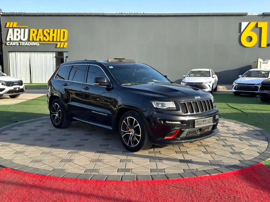 Jeep Grand Cherokee 2014 — photo 1 of 18