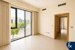 Prime Location | Single Row | Vacant