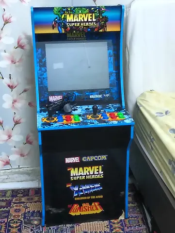 Marvel vs Capcom Upright Arcade Machine - Marvel Super Heroes cabinet
