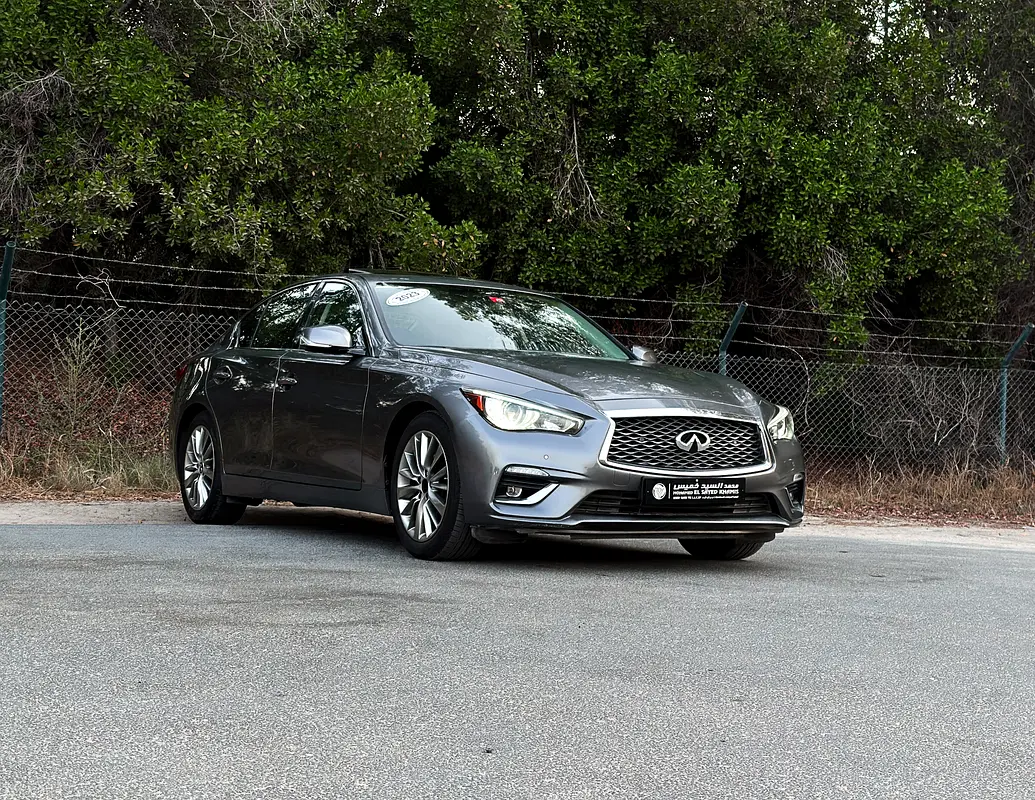 Infiniti Q50 2023 — photo 1 of 20