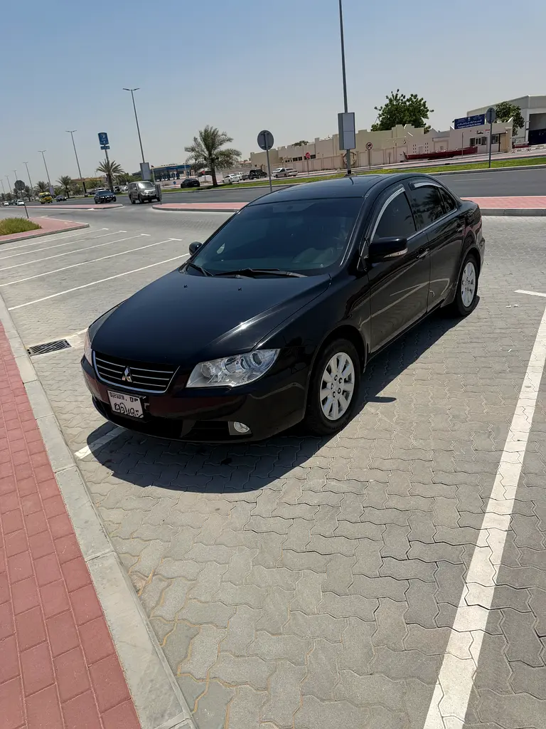 Mitsubishi Lancer Fortis 2010 — photo 1 of 10