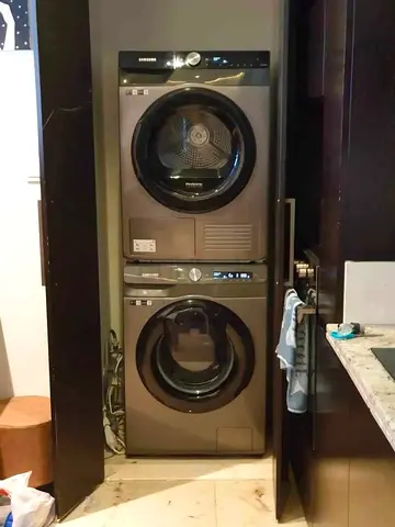 Samsung washer and dryer separate set like New