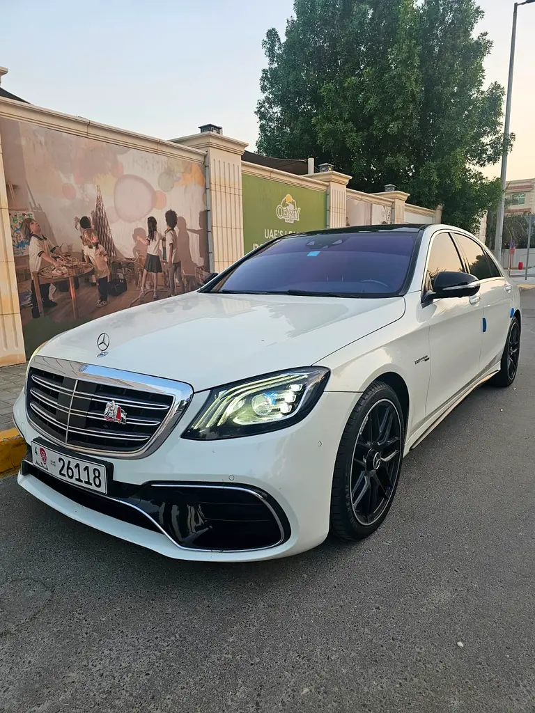 Mercedes-Benz S-Class 2015 — photo 1 of 11