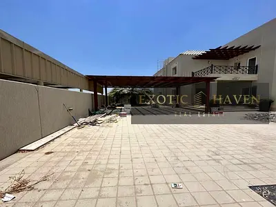 6 BR Villa | Spacious | Prime B Villa