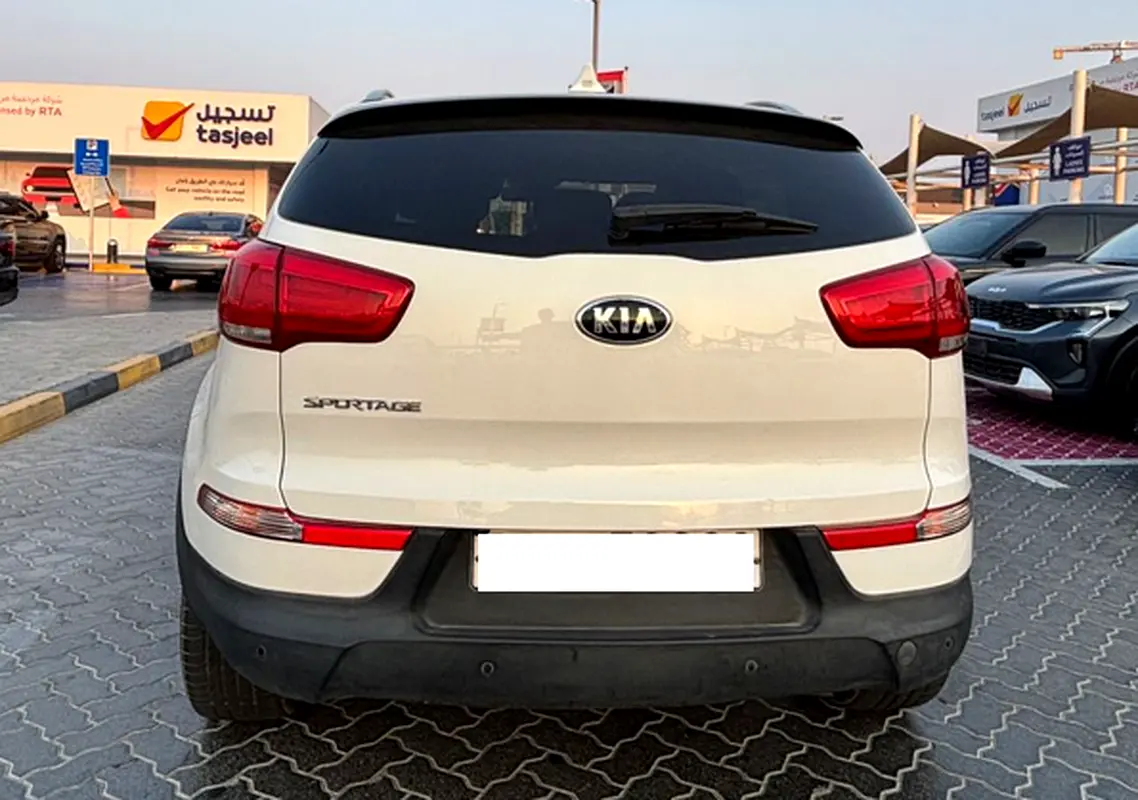 Kia Sportage 2015 — photo 1 of 3