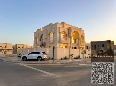 فيلا فاخرة – 5 غرف ماستر – مساحة كبيرة – موقع مميز في الزاهية – تملك حر لجميع الجنسيات بمساحة بناء ٤٥٠٠