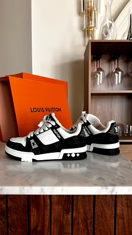 Snickers LV