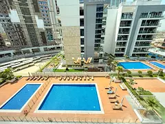 AFFORDABLE LUXURY STYLISH STUDIO | WATERFRONT LIVING