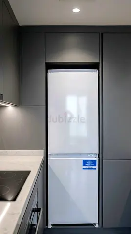 Indesit IN C 325 FF.1 Built-In 2-Door Fridge Freezer – Free Delivery  Warranty Included