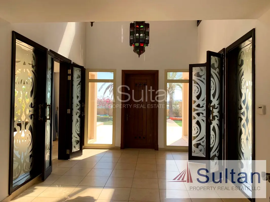 Luxury Antique 5BR Villa Beach Front |Great Price