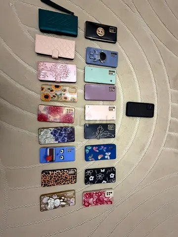 Samsung galaxy a71 for sale with 19 cases