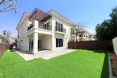 Spacious Luxury villa with maids ready to Move