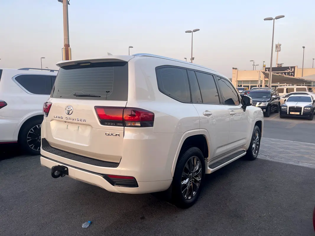 Toyota Land Cruiser 2024