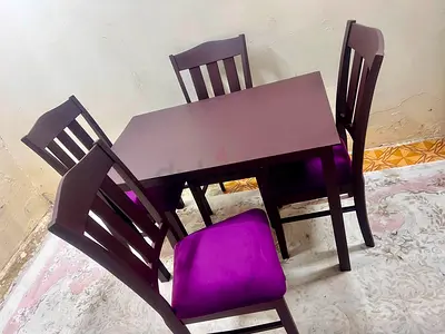 Dining table with for chair for saleDining table with four chair for sale