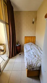 Excellent partitioned room with own large balcony in DSO