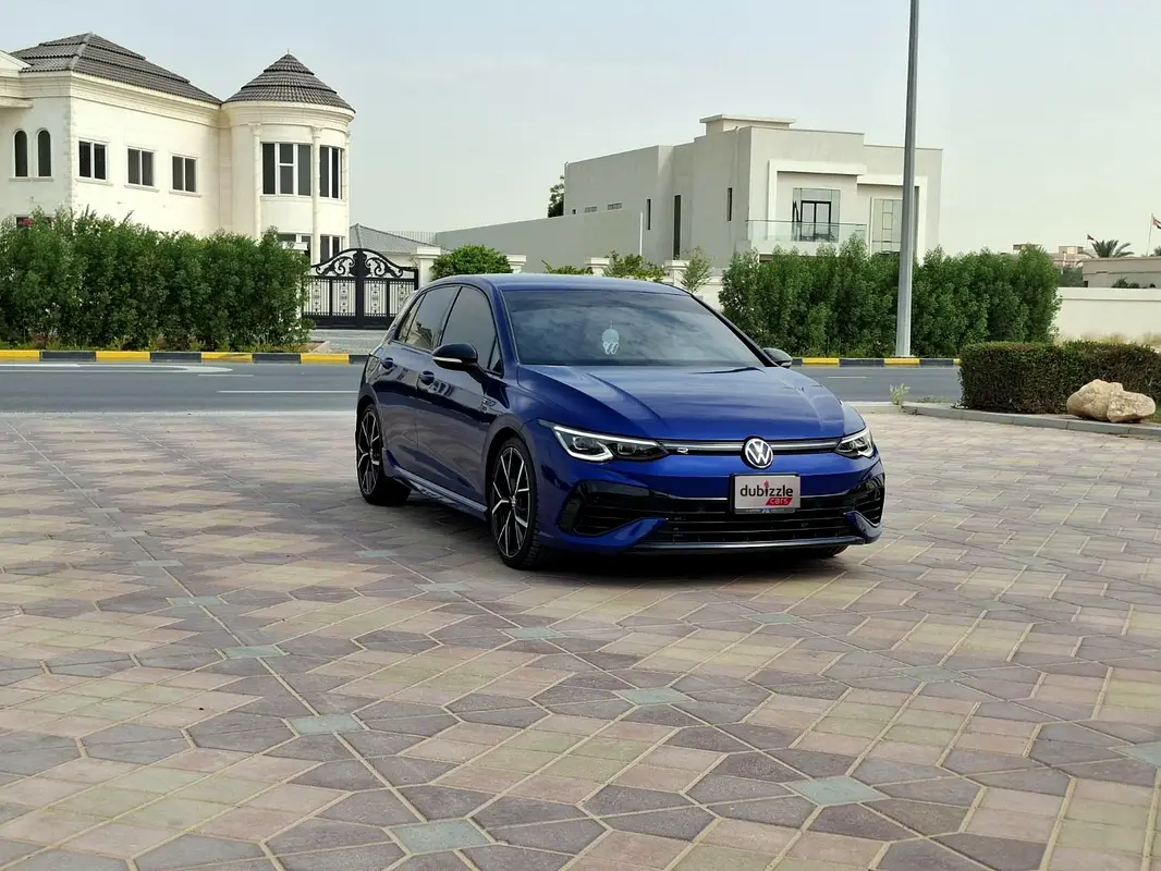 Volkswagen Golf 2024 — photo 1 of 14