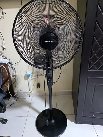 Hitachi Standing Pedestal Fan - Good Working Condition