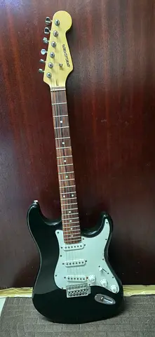 Selder stratocaster electric guitar