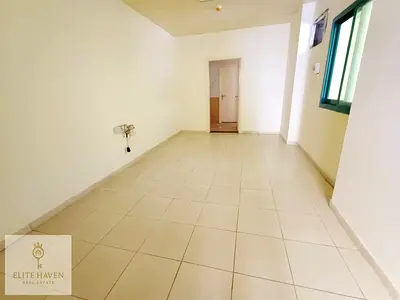 Luxury 1 bhk with balcony near to Sahara center with 6 cheque