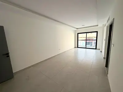 Balcony, central air conditioning, built-in wardrobes, first occupancy - for annual rent in Al Jurf 3 - Ajman