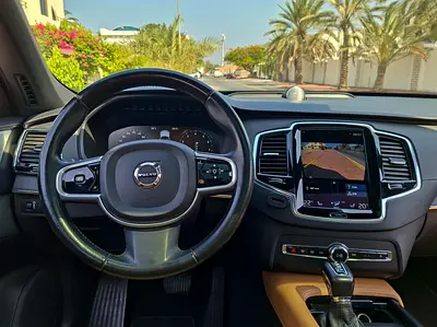 2021 Volvo XC90 — фото 10