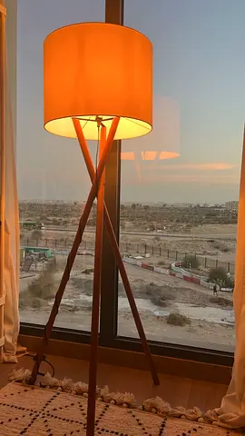 Tripod Floor Lamp with White Drum Shade - perfect Condition