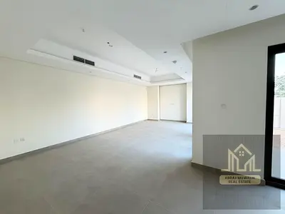 3Bedroom for sale Corner Unit